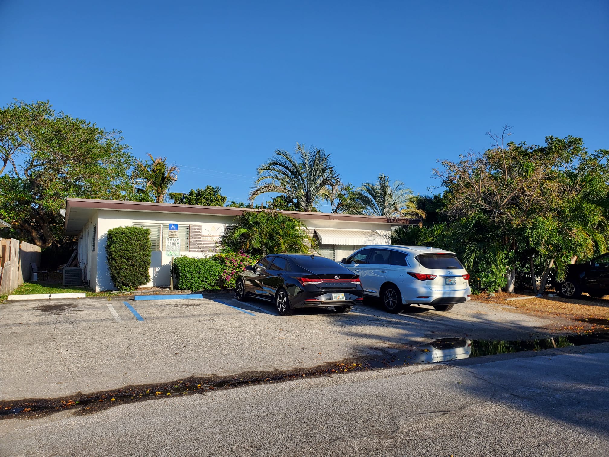 1708 NE 20TH AVE - 2