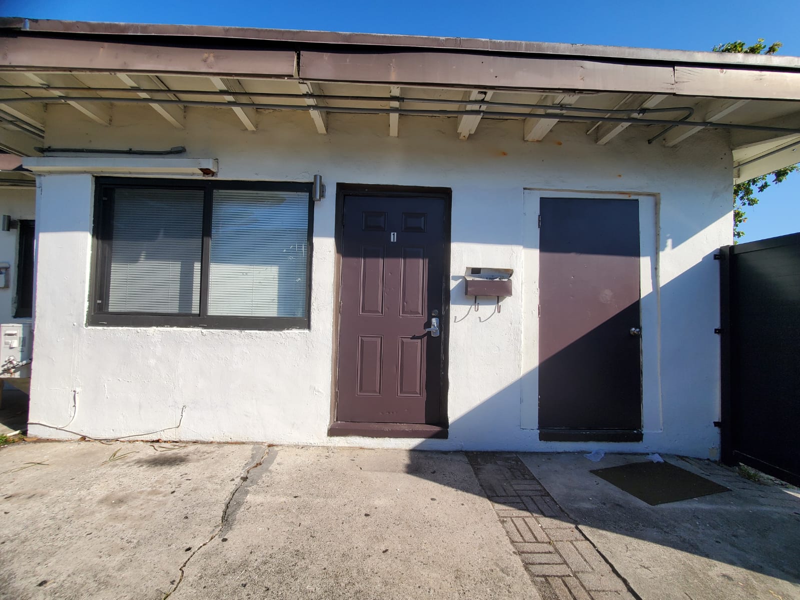 841 Northwest 5th Avenue - 1